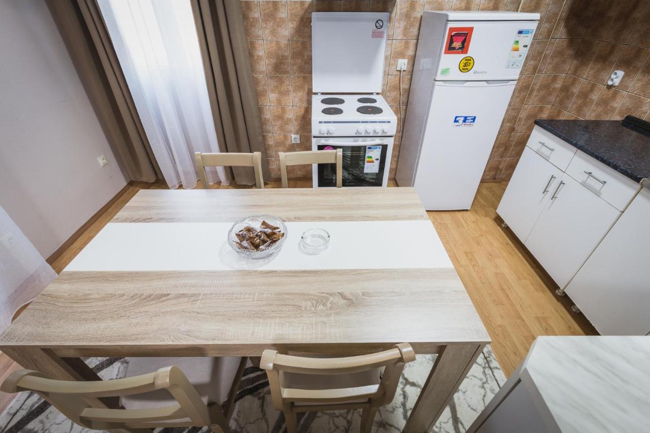Axios Apartment เกฟเกลียา ภายนอก รูปภาพ